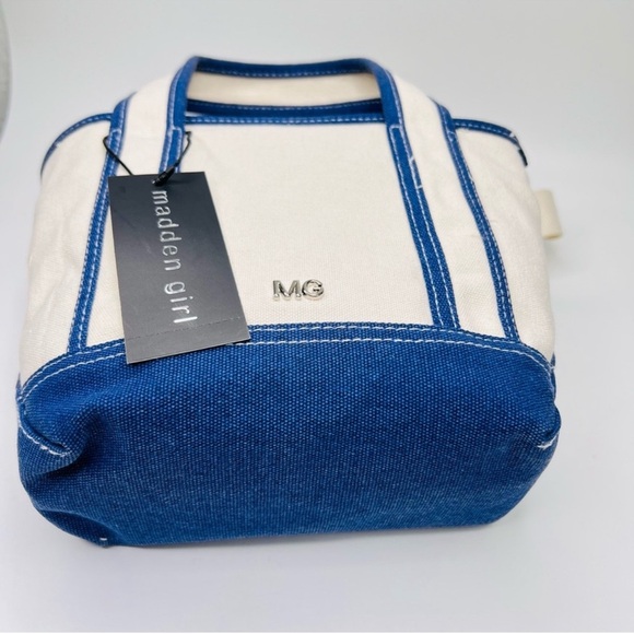 Viral Madden Girl Mushroom Canvas Mini Tote Crossbody Bag Charms & Keychain - Picture 8 of 11